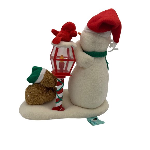 2013 Hallmark Jingle Pals Merry Caroler Trio Animated Snowman Lampost Sings - Picture 3 of 4